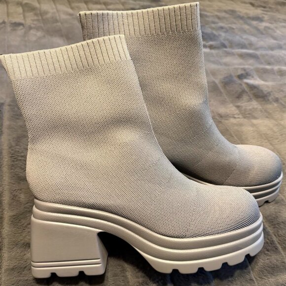 🆕Women Beige Knit Square Toe Stretch Soft Block High Heel Punk Dress Sock Boots - Picture 1 of 7
